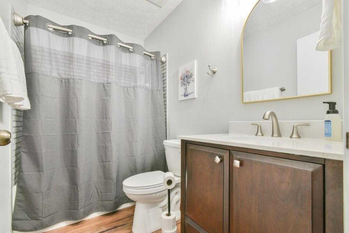 Cozy Home With Arcade, Ping Pong & Fenced Backyard Lawrenceville Bagian luar foto