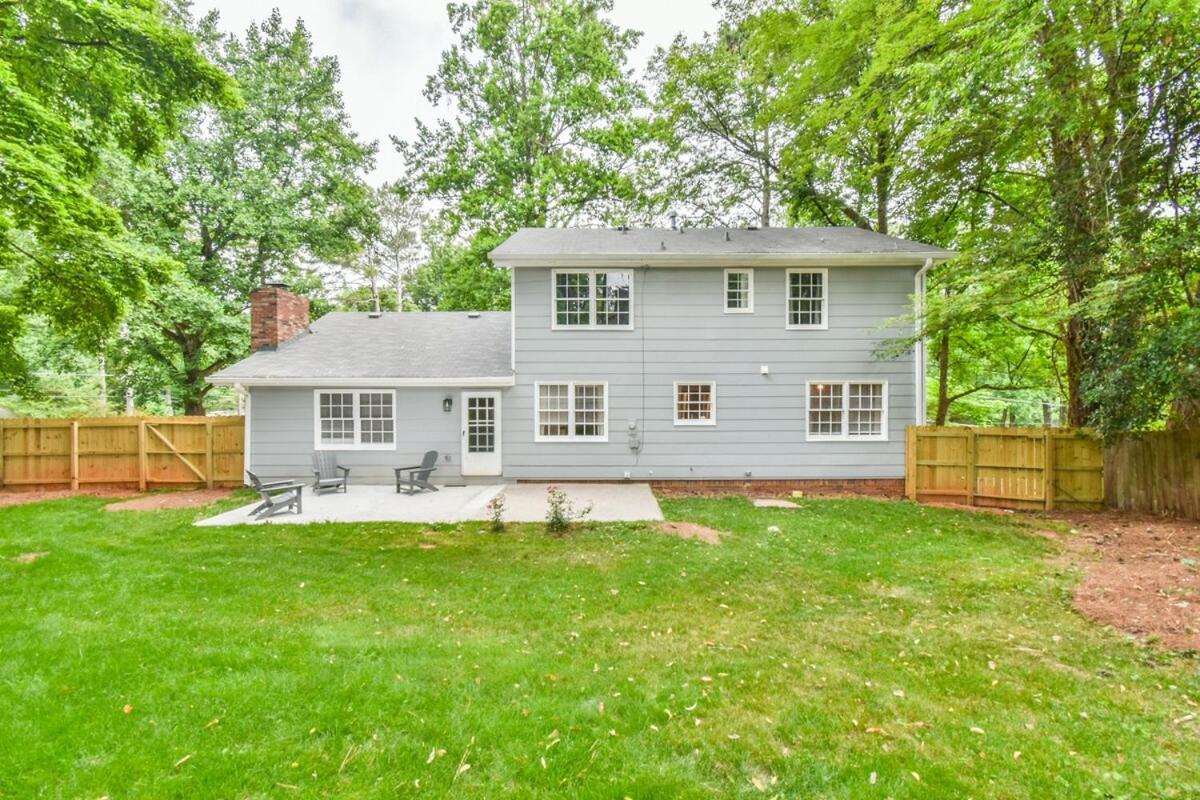Cozy Home With Arcade, Ping Pong & Fenced Backyard Lawrenceville Bagian luar foto